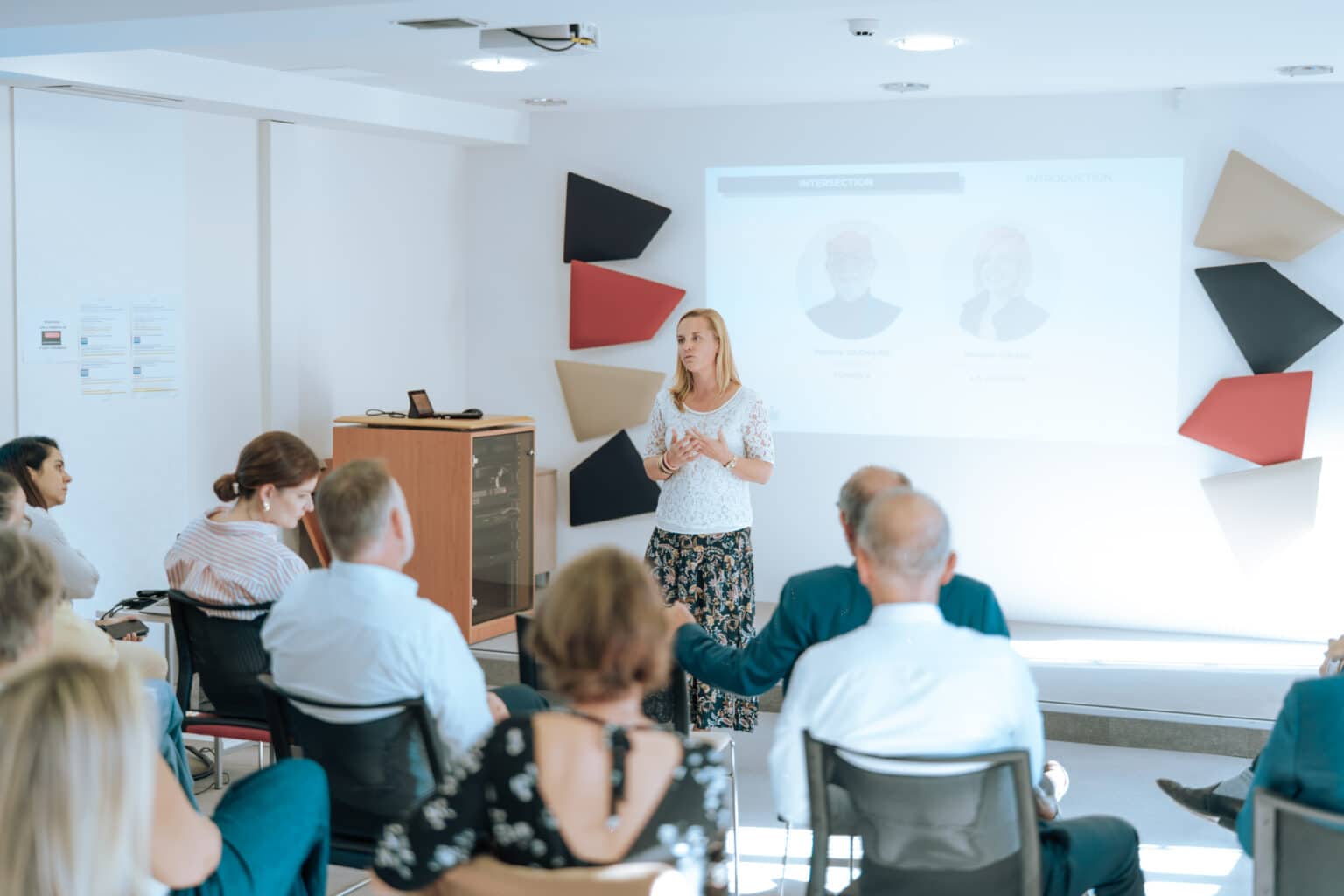 INTERSECTION : transformer les réflexions collectives en actions durables